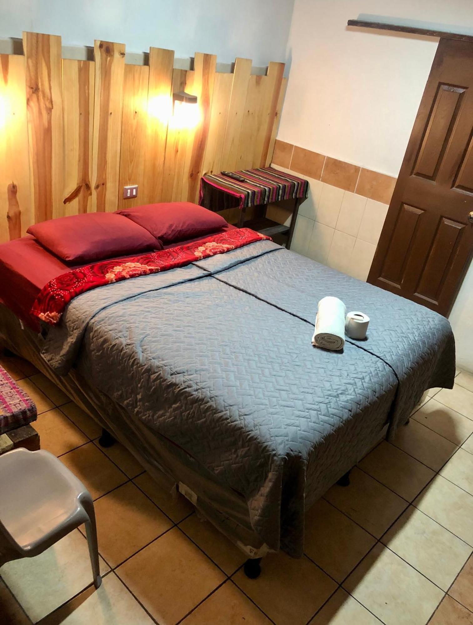 Hostal Choja Реталулеу Екстер'єр фото