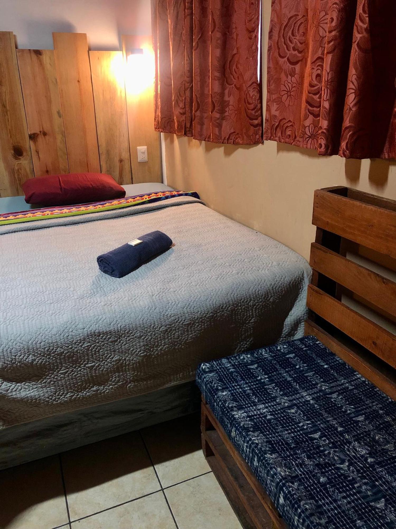 Hostal Choja Реталулеу Екстер'єр фото